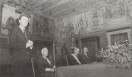 Un momento della cerimonia in sala degli stemmi con Georg d’Asburgo